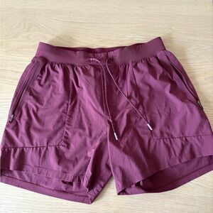 Lululemon License to Train Linerless Short